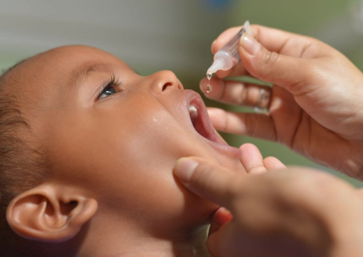 Dia D de vacinação contra poliomielite e sarampo em Mato Grosso